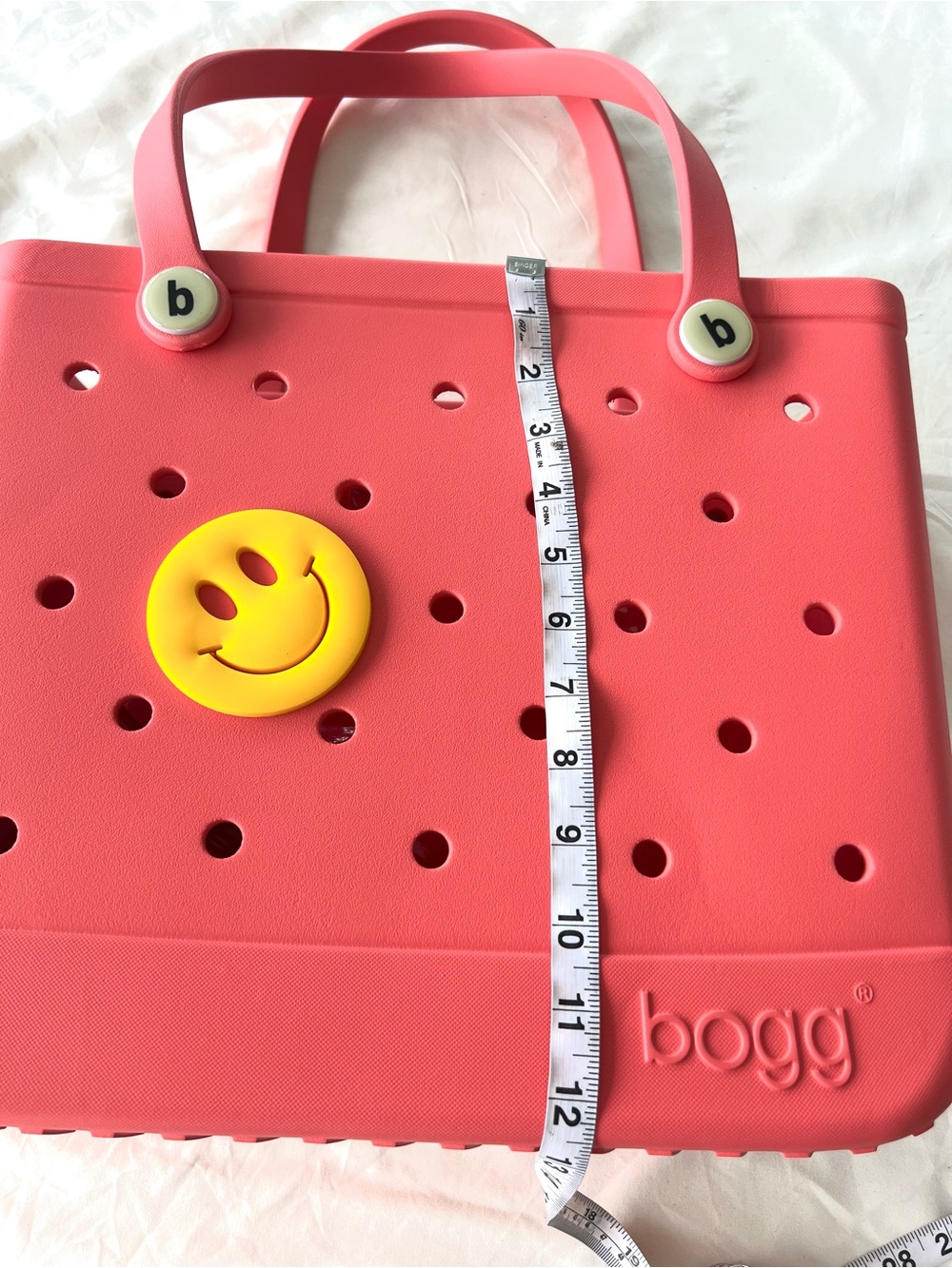 BOGG BAG Orangey Coral Tote with Yellow Smile Jibbitz & Cup Holder, NWOT - Picture 4 of 8